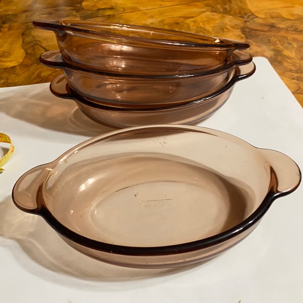 - Length 8”deep 1.5” 4 piece Corning plate